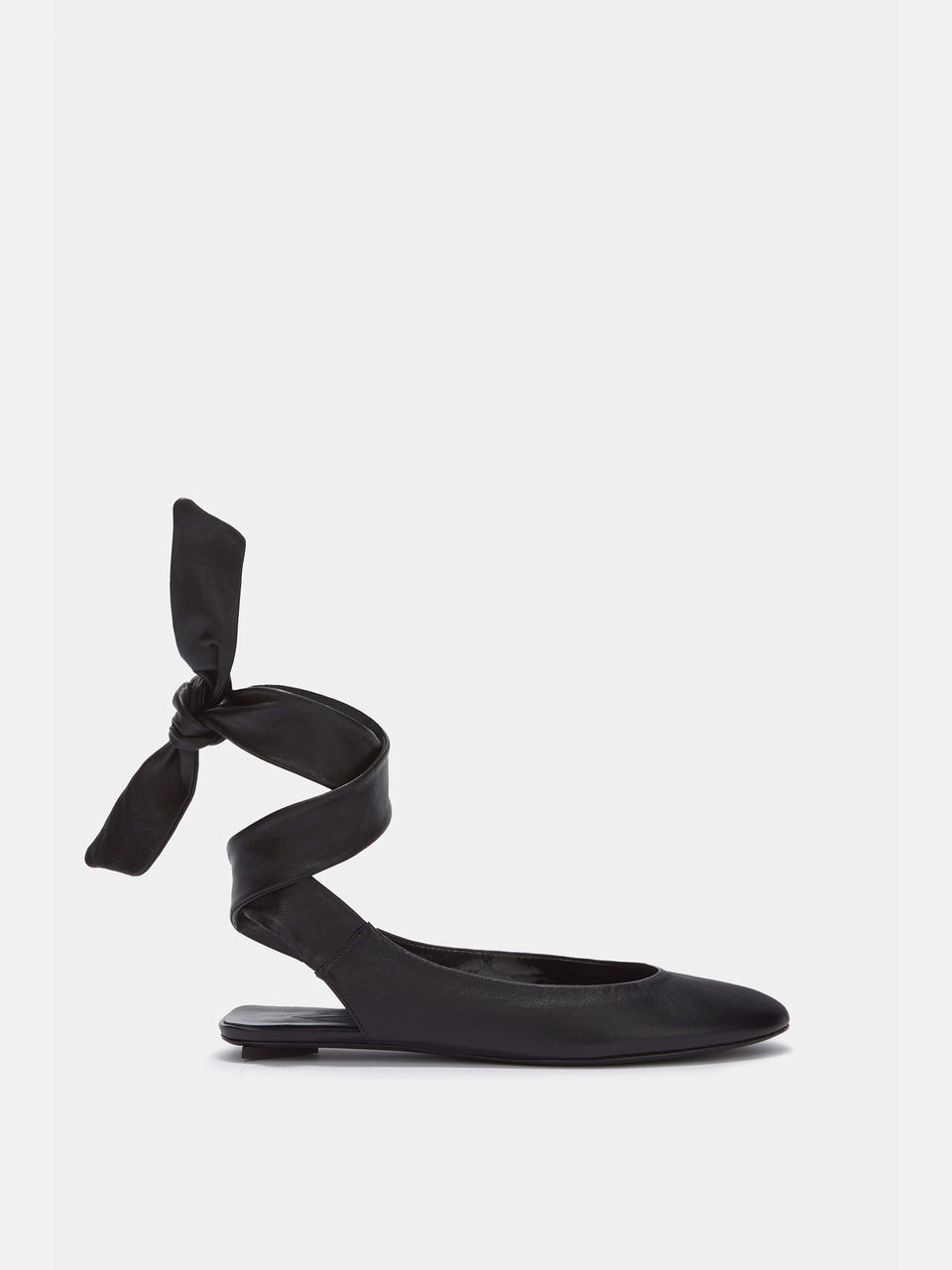 ''Cloe'' black ballerina