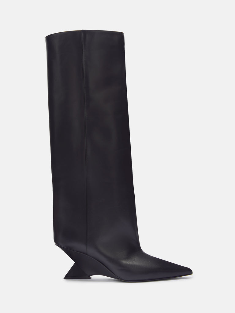 ''Cheope'' black tube boot