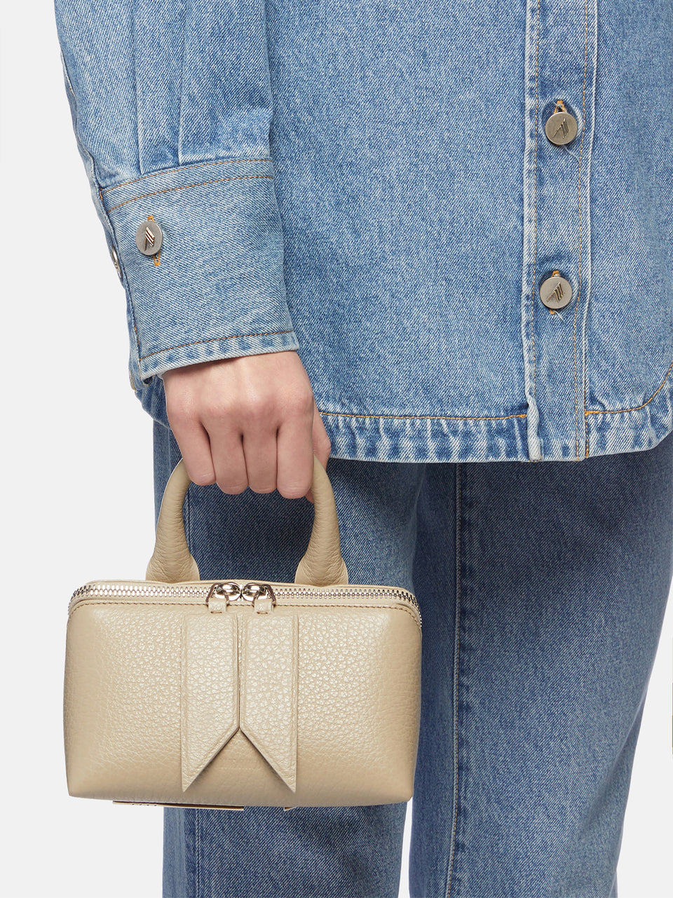 ''Friday'' sand mini bag