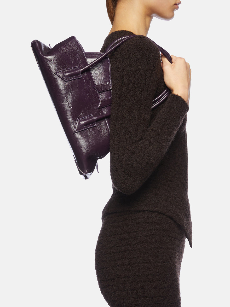''La Passeggiata Small'' dark violet top handle