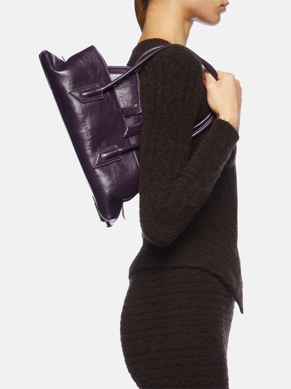 ''La Passeggiata Small'' dark violet top handle
