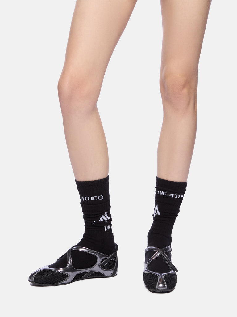 ''Floor 01'' black ballerina flat