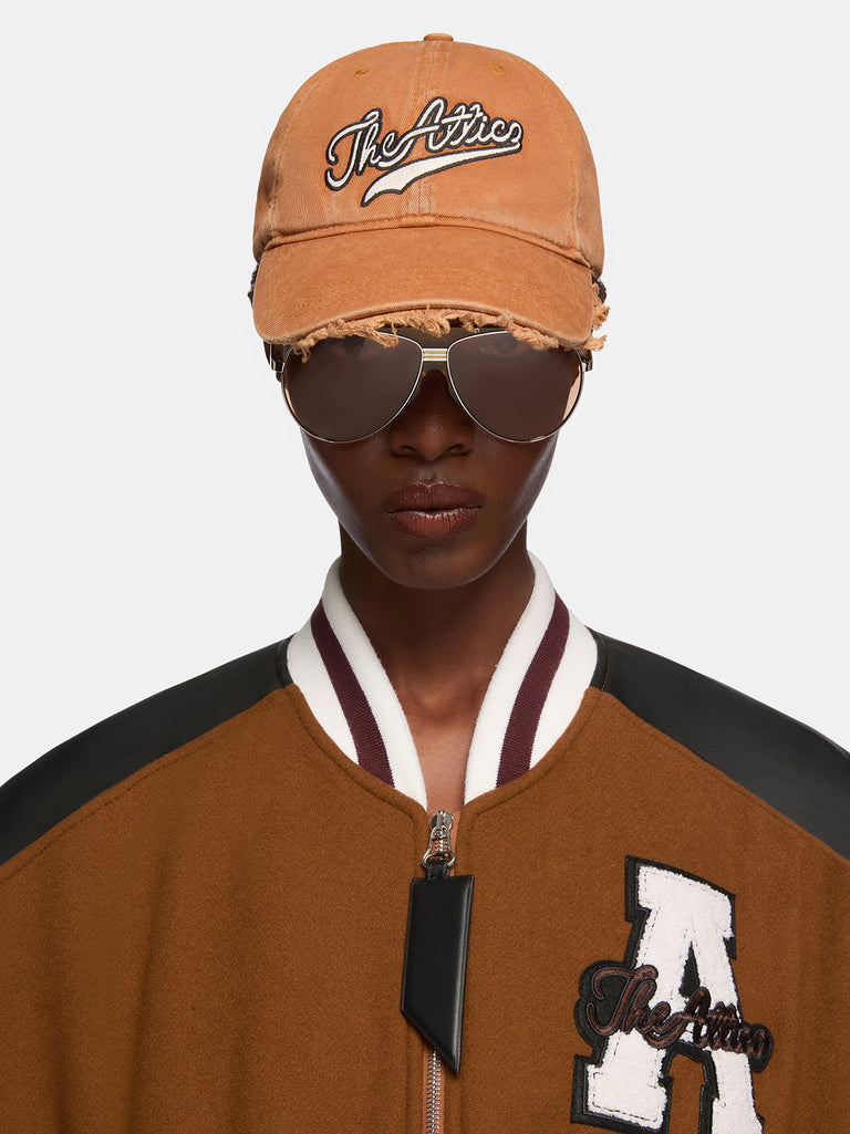 Camel cap