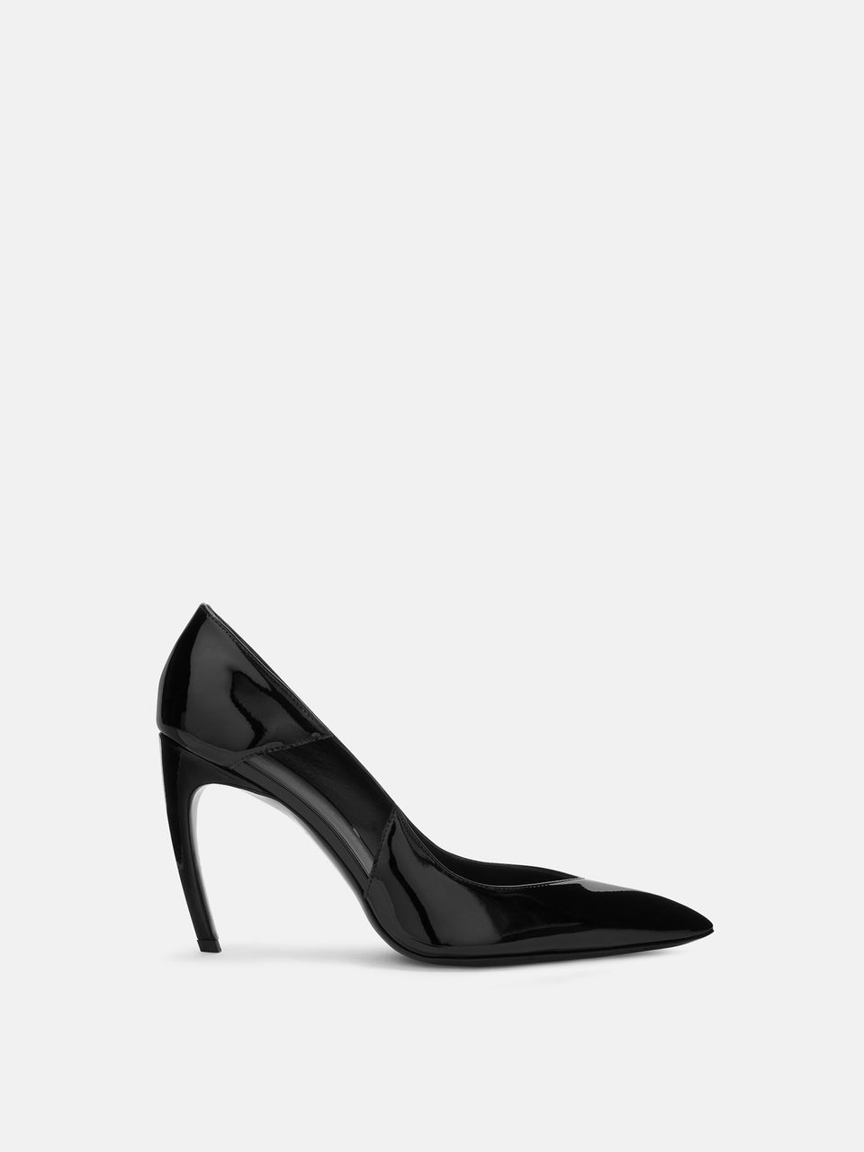 ''Mia'' pump black