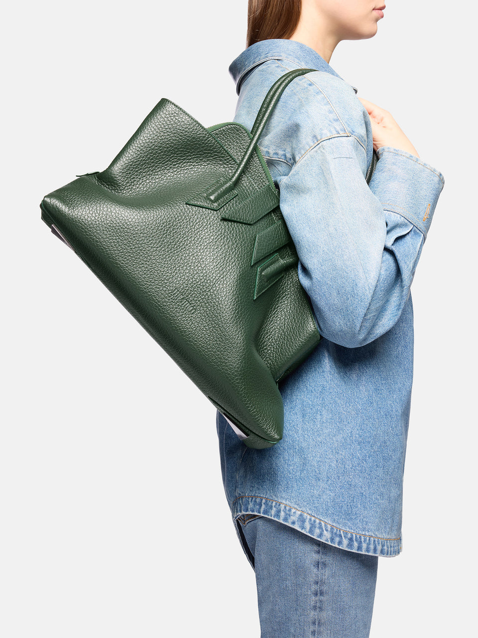 ''La Passeggiata Medium'' dark forest top handle