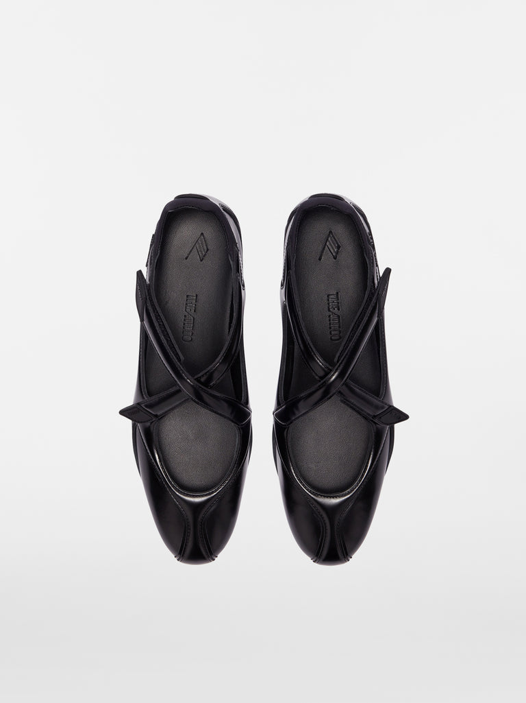 ''Floor 01'' black ballerina flat