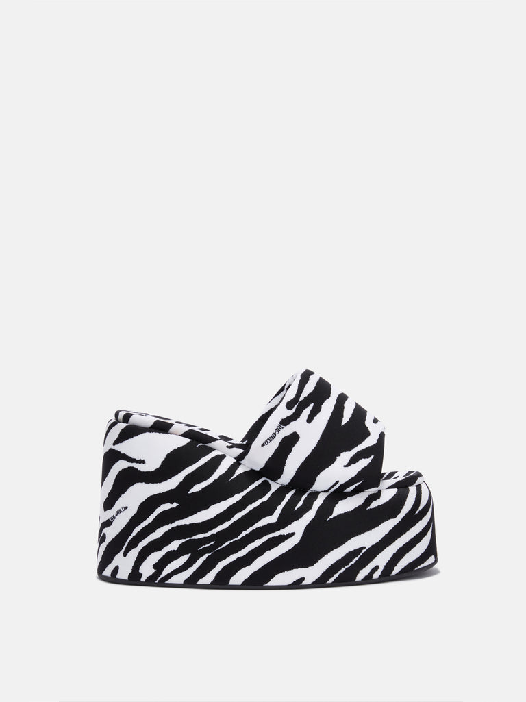 ''Mochi'' white and black flatform