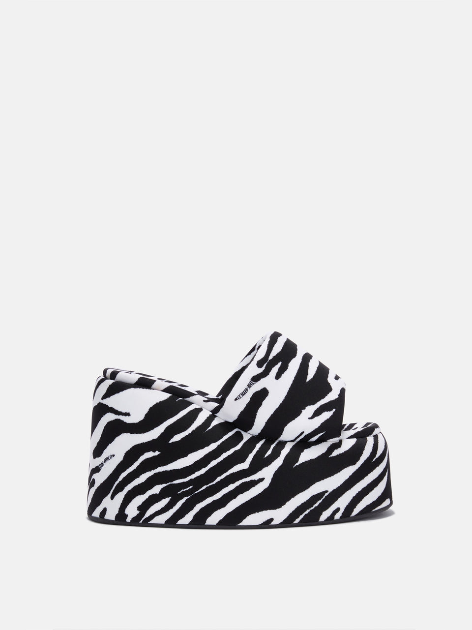 ''Mochi'' white and black flatform