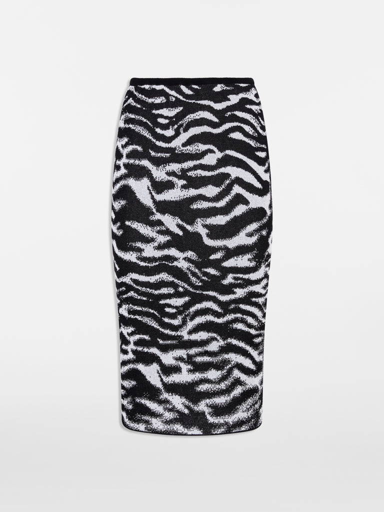 White and black midi skirt