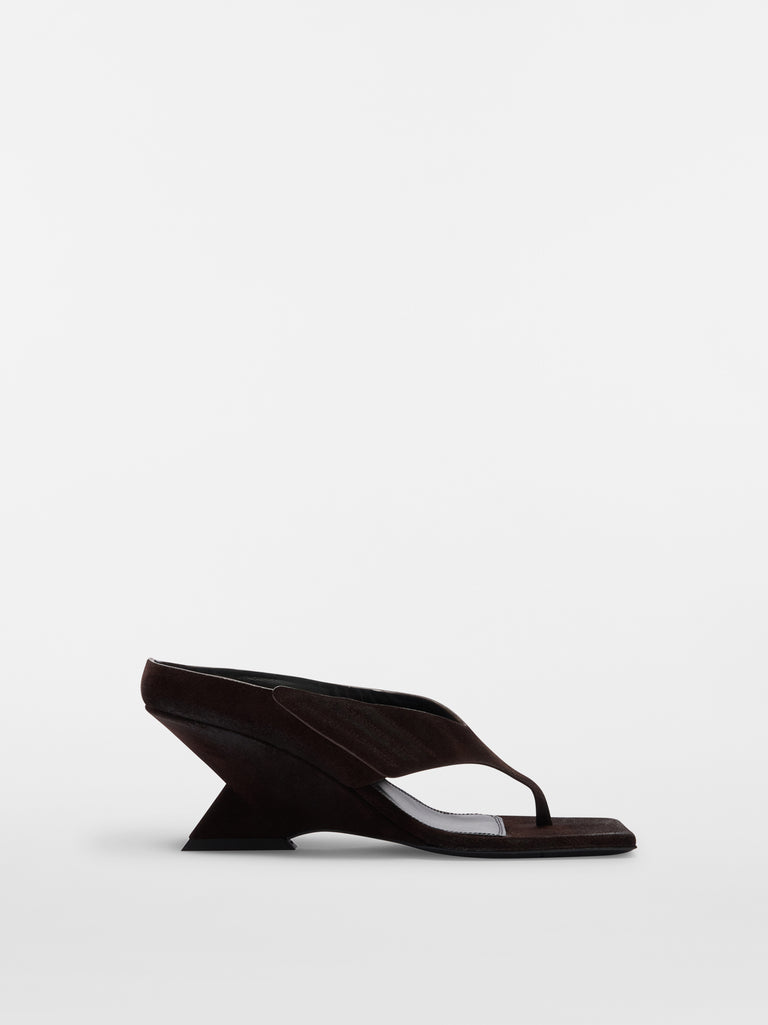 ''Cheope'' dark brown thong sandal