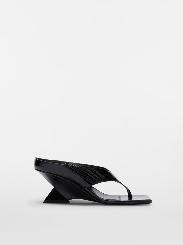 ''Cheope'' black thong sandal