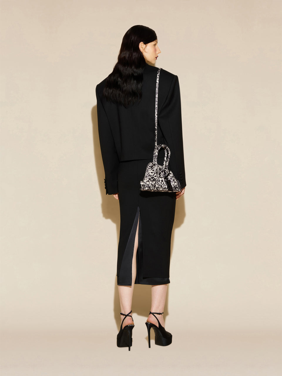 ‘‘La Sant Ambroeus Mini‘‘ white and black top handle