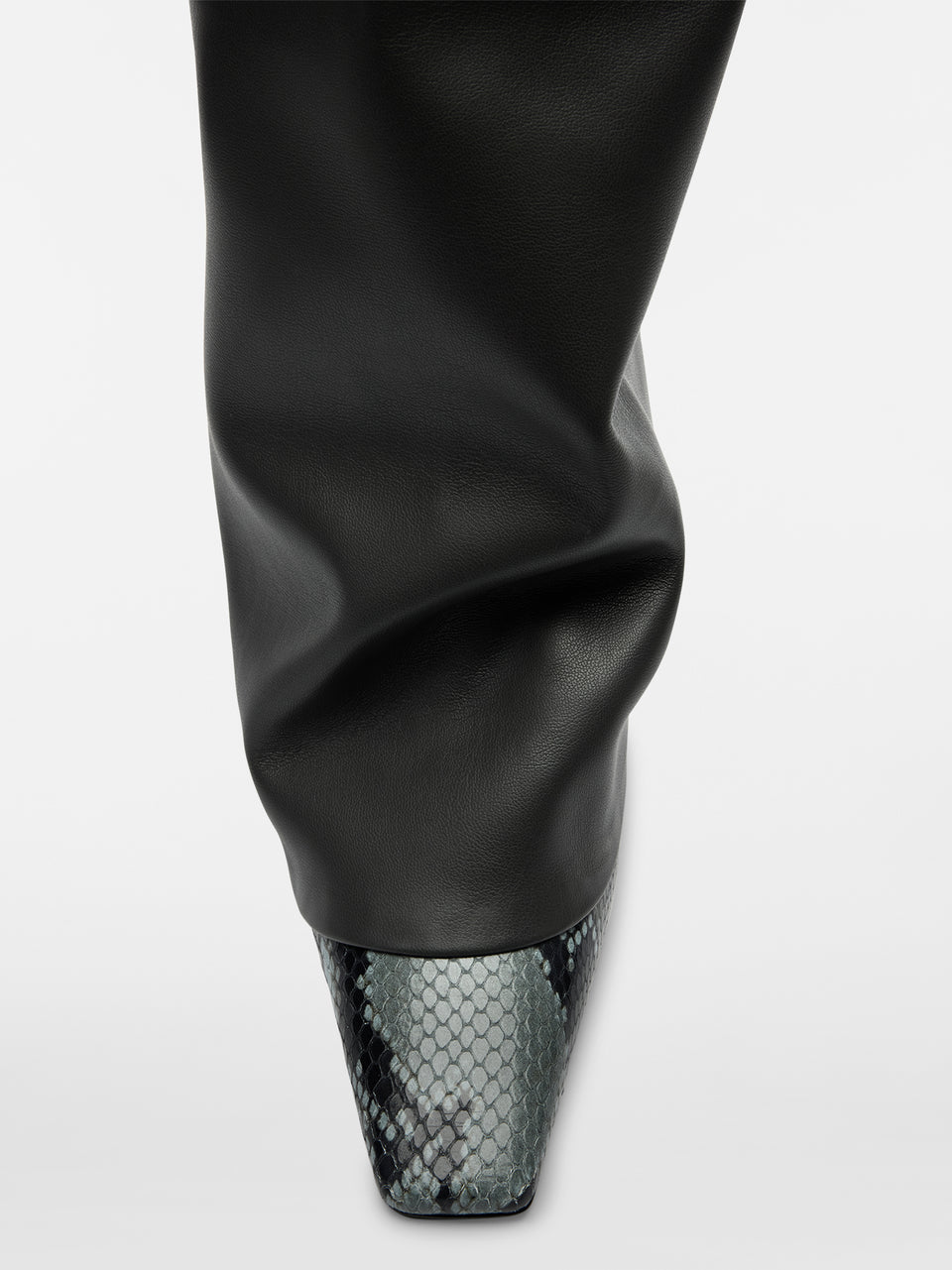 ‘‘Robin‘‘ grey thigh-high boot