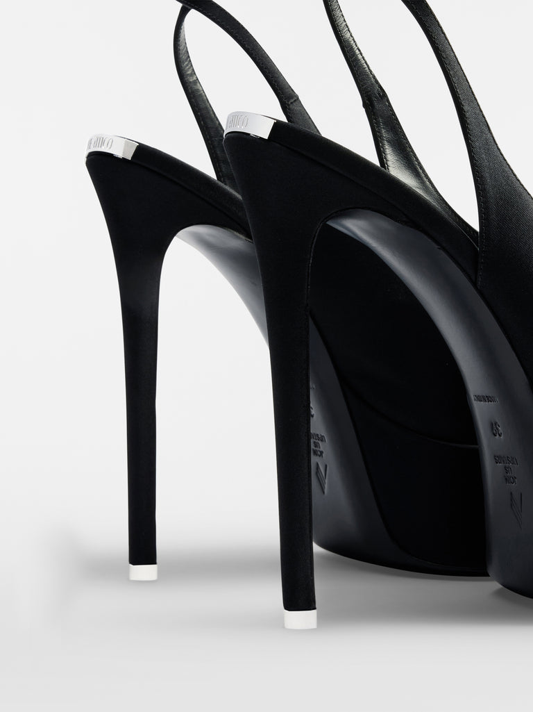 ‘‘Ornella‘‘ black sandal