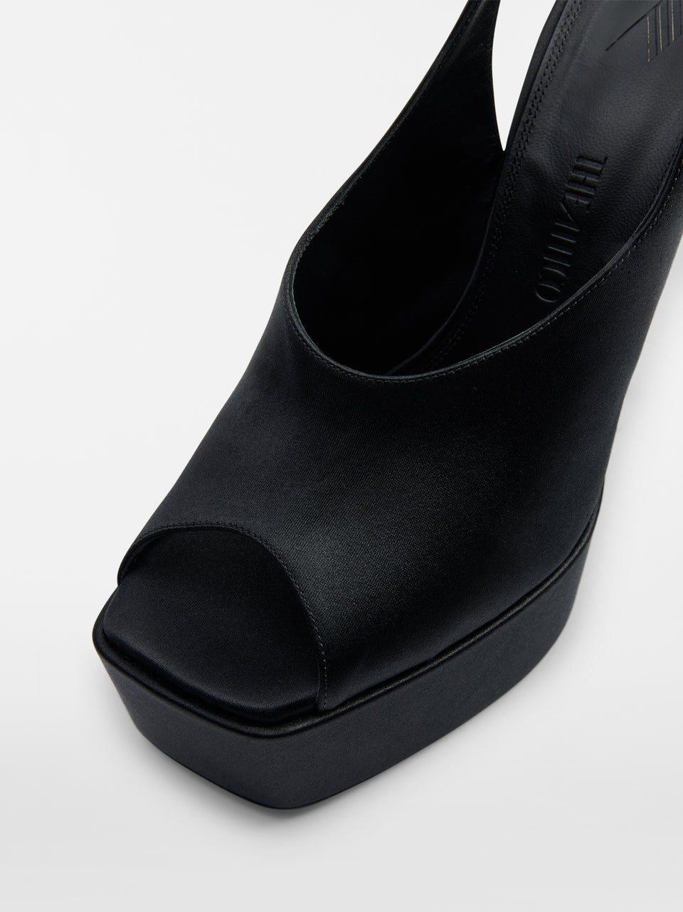 ‘‘Ornella‘‘ black sandal